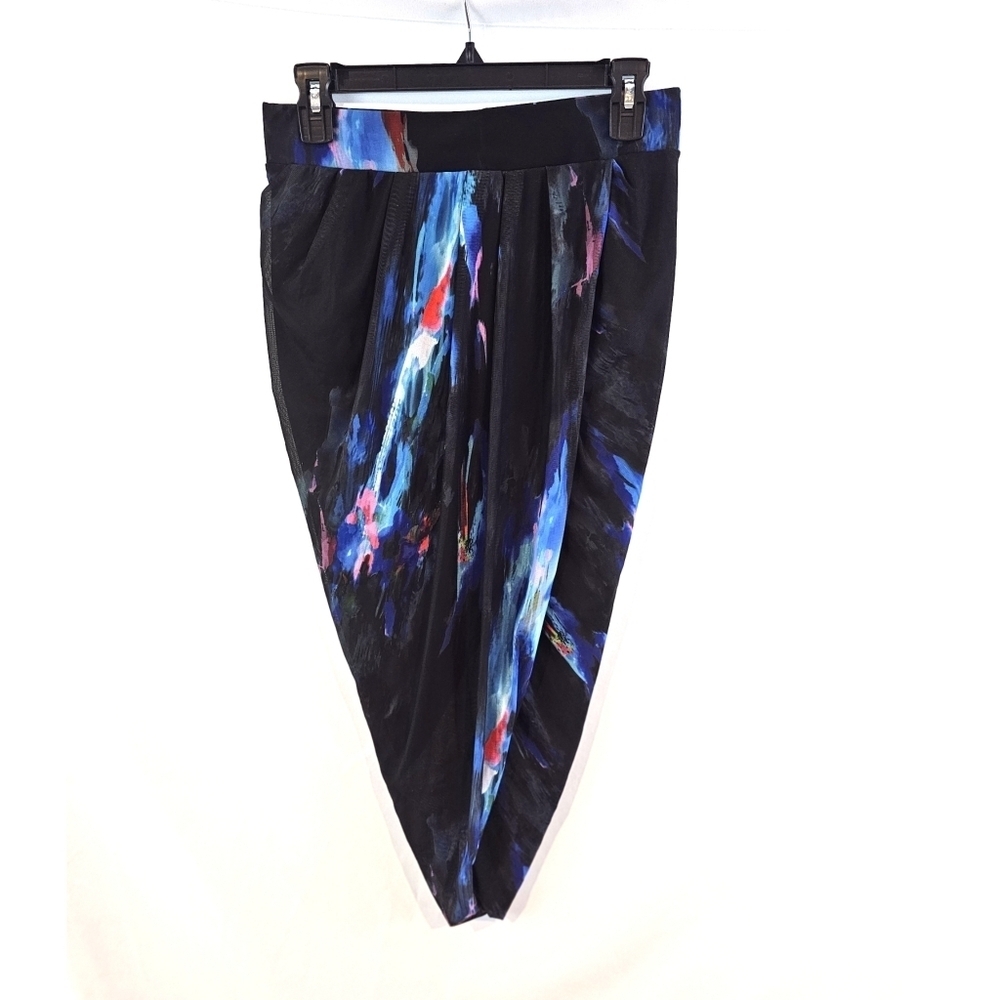 Bebe S Sexy Asymetrical Skirt Abstract Skirt